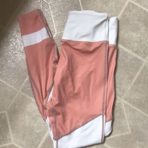 Zyia peach light n tight leggings small